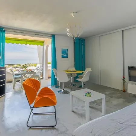 Apartmán Le Seventies - Vue Port - Parking Prive - Etage Eleve - Pyramide