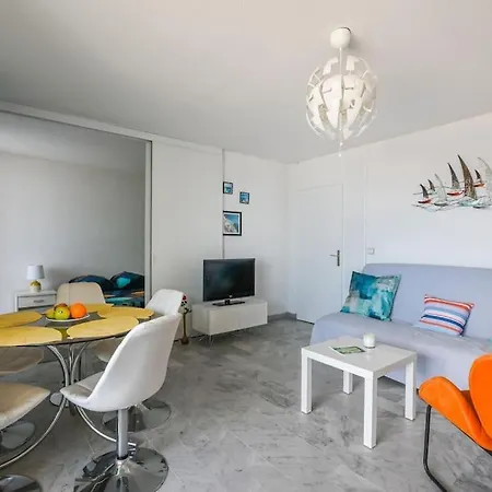 Le Seventies - Vue Port - Parking Prive - Etage Eleve - Pyramide Apartment